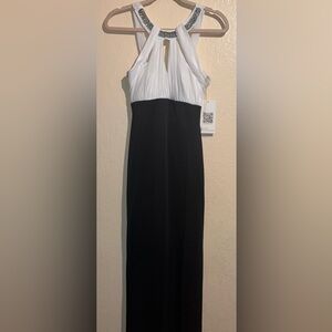 NEW black and white dress Size M